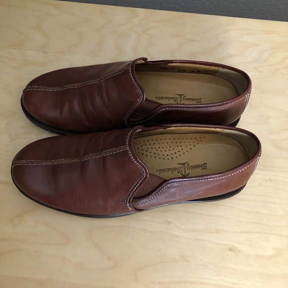 Tommy Bahama Split Toe Leather Loafers - Picture 5 of 11